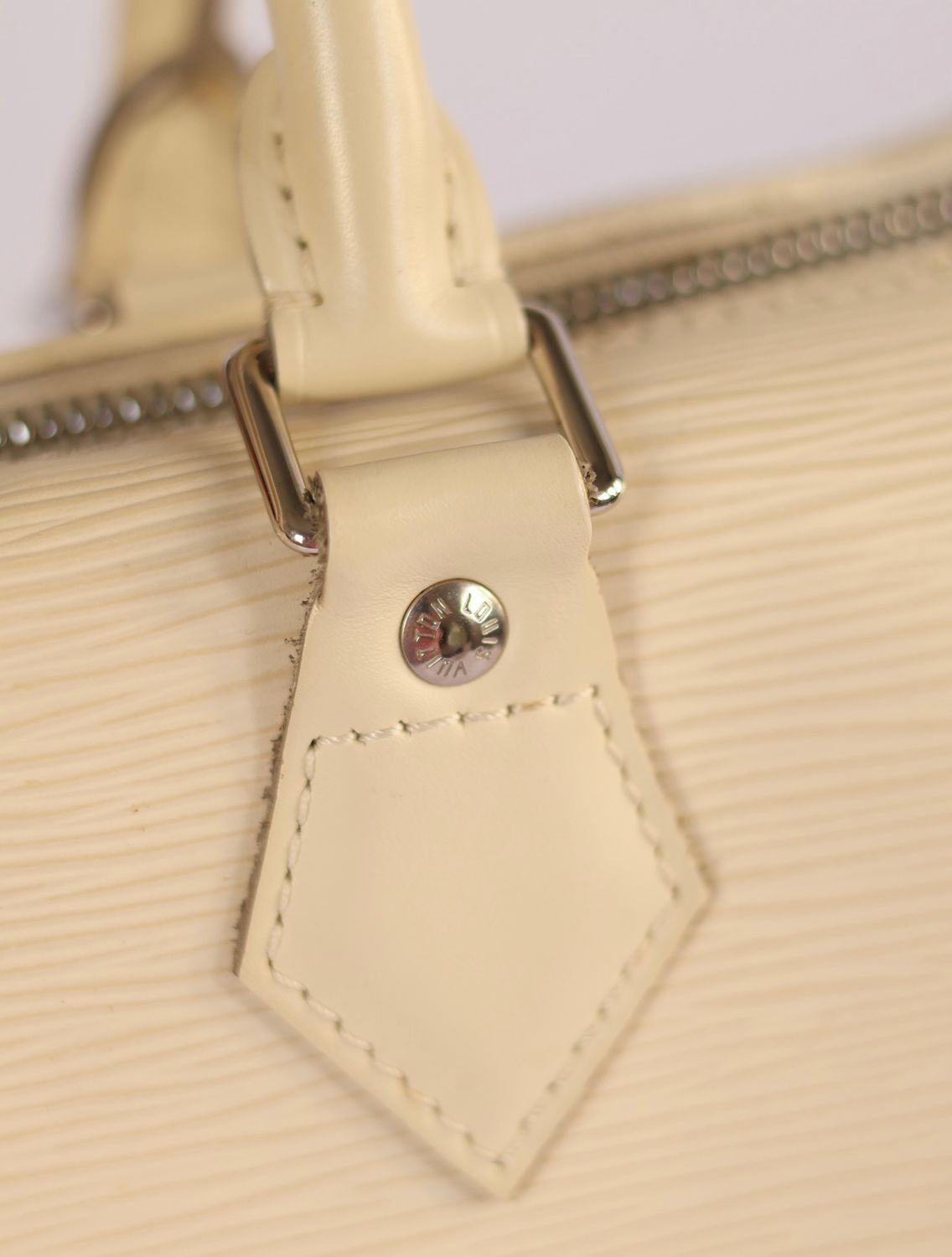 Louis Vuitton Speedy Ivory Epi 25 Bag