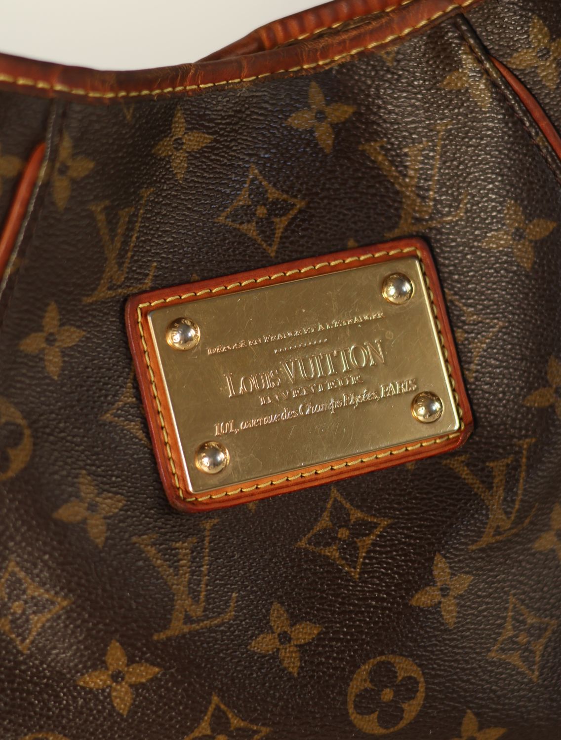 Louis Vuitton Galliera MM Monogram Bag