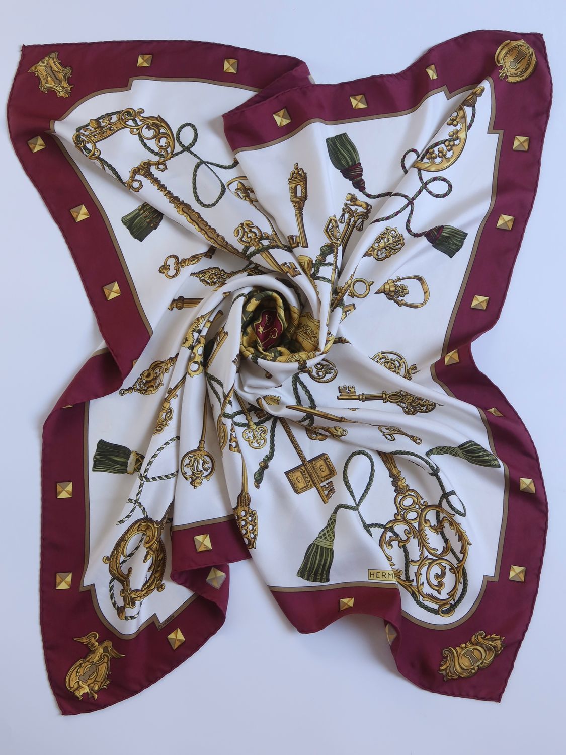 Hermès Les Clés Silk Scarf