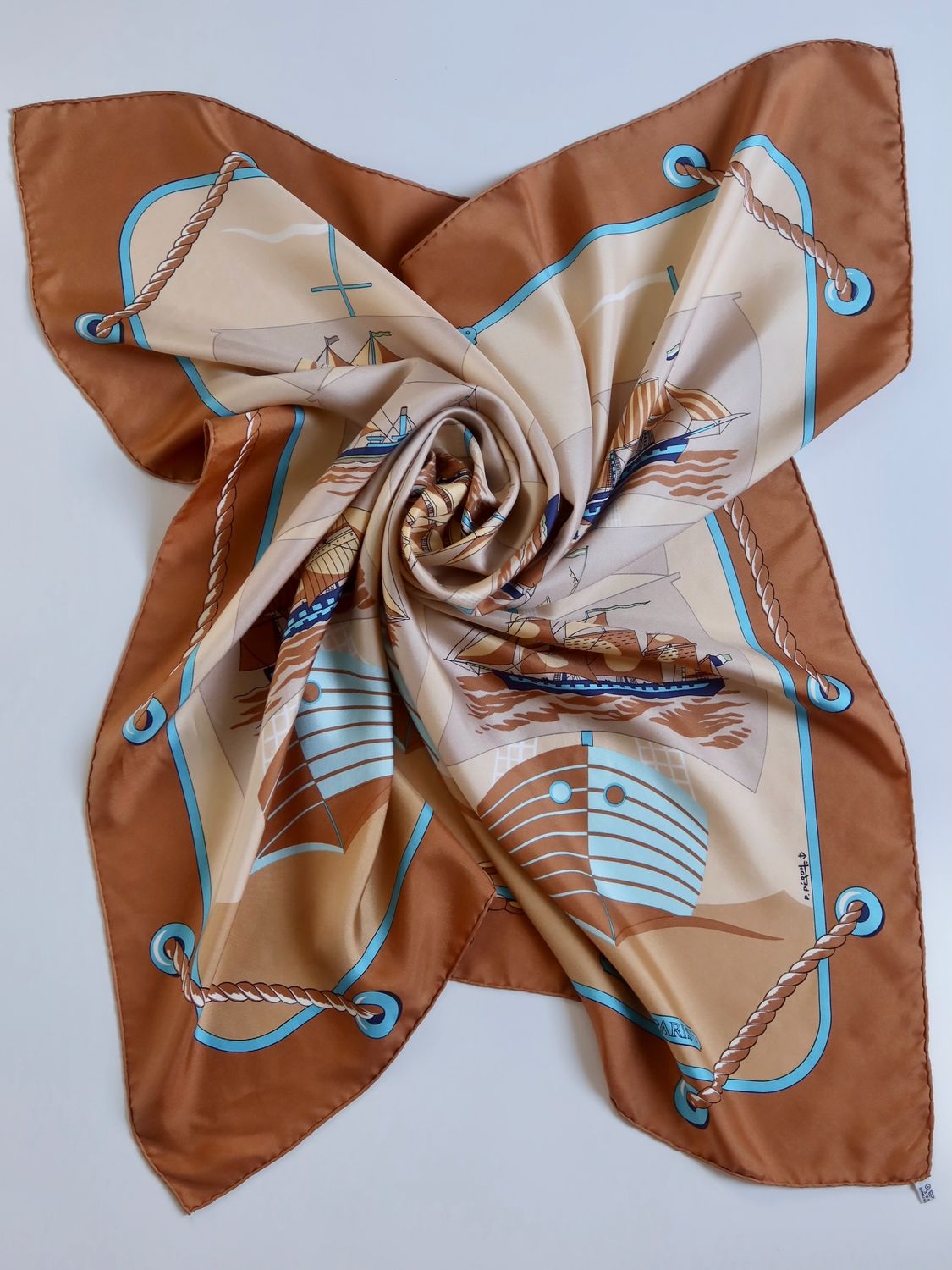 Hermès Grand Large Silk Scarf Hermès Grand Large Silk Scarf