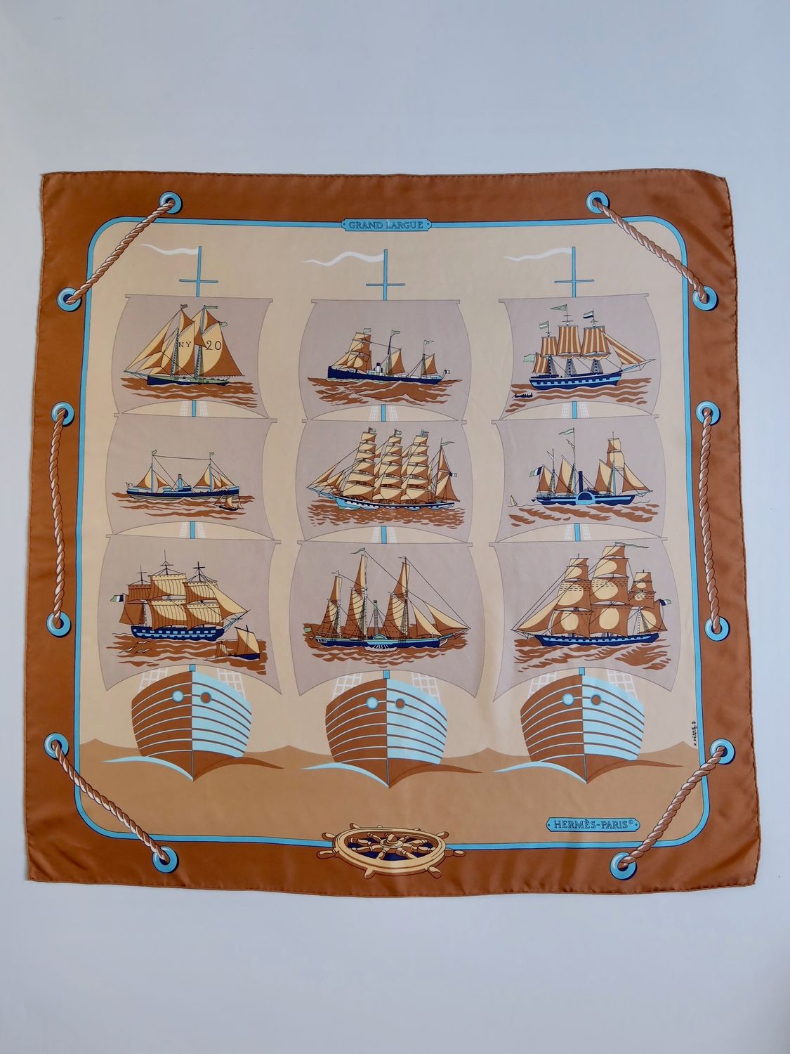 Hermès Grand Large Silk Scarf Hermès Grand Large Silk Scarf