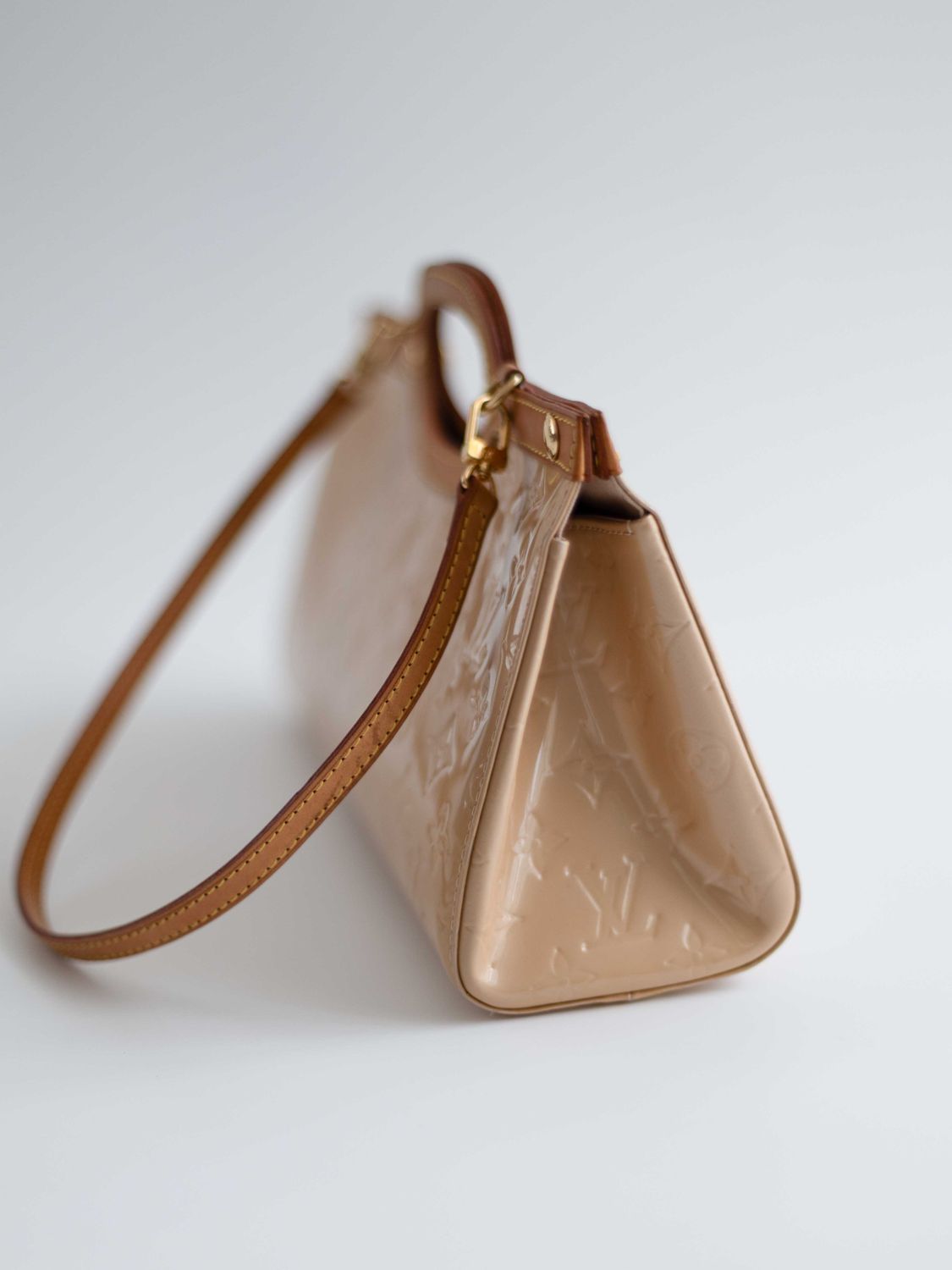Louis Vuitton Roxbury Beige Bag