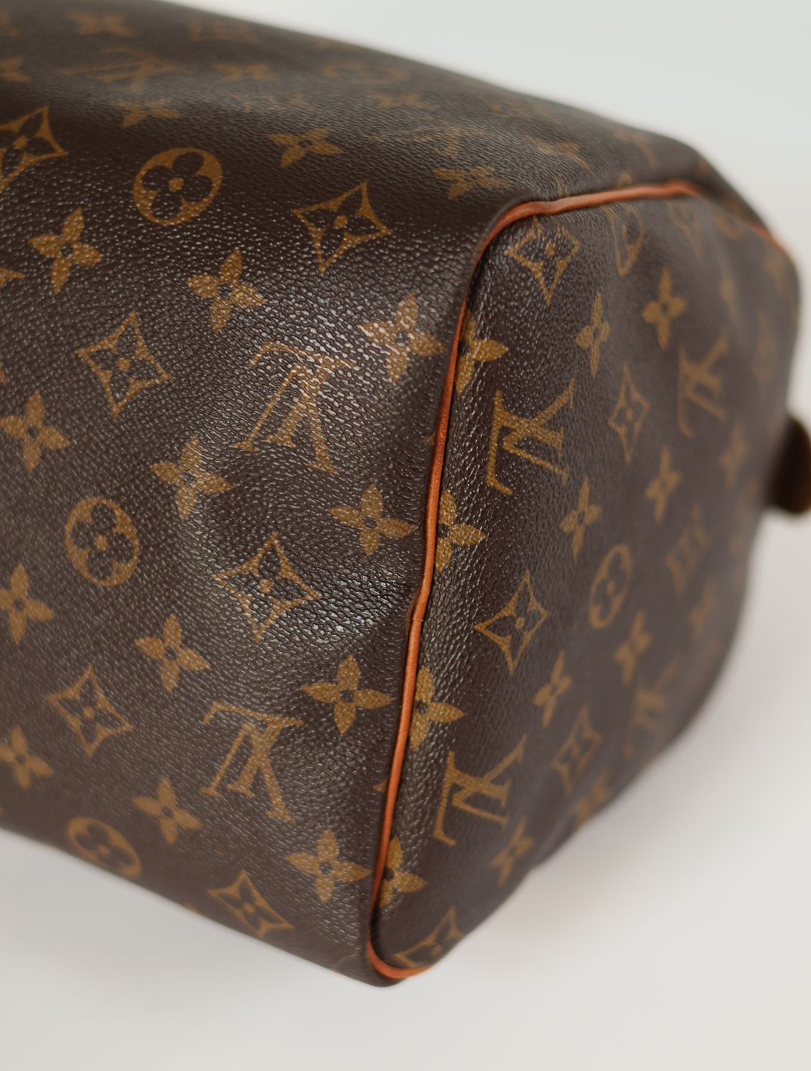 Louis Vuitton Speedy 30 Bag