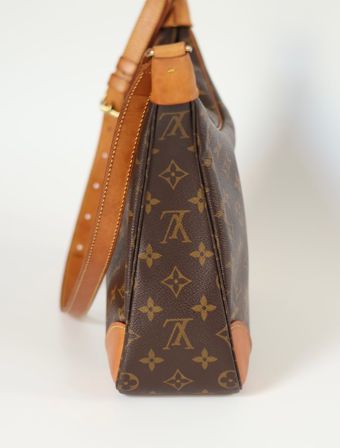 Louis Vuitton Boulogne MM Bag