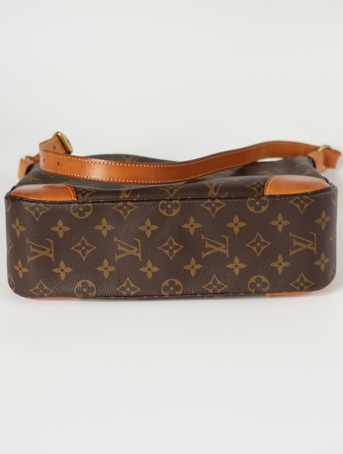 Louis Vuitton Boulogne MM Bag