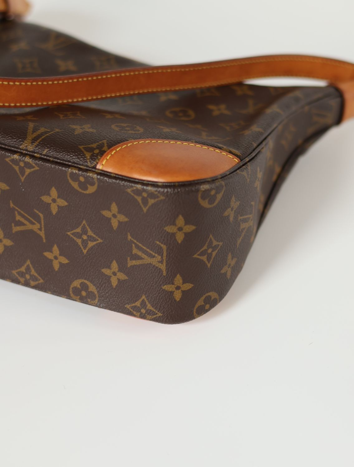 Louis Vuitton Boulogne MM Bag