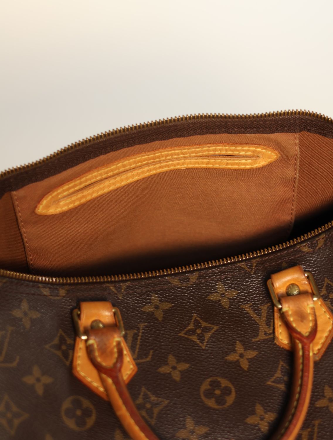 Louis Vuitton Speedy 35 Bag