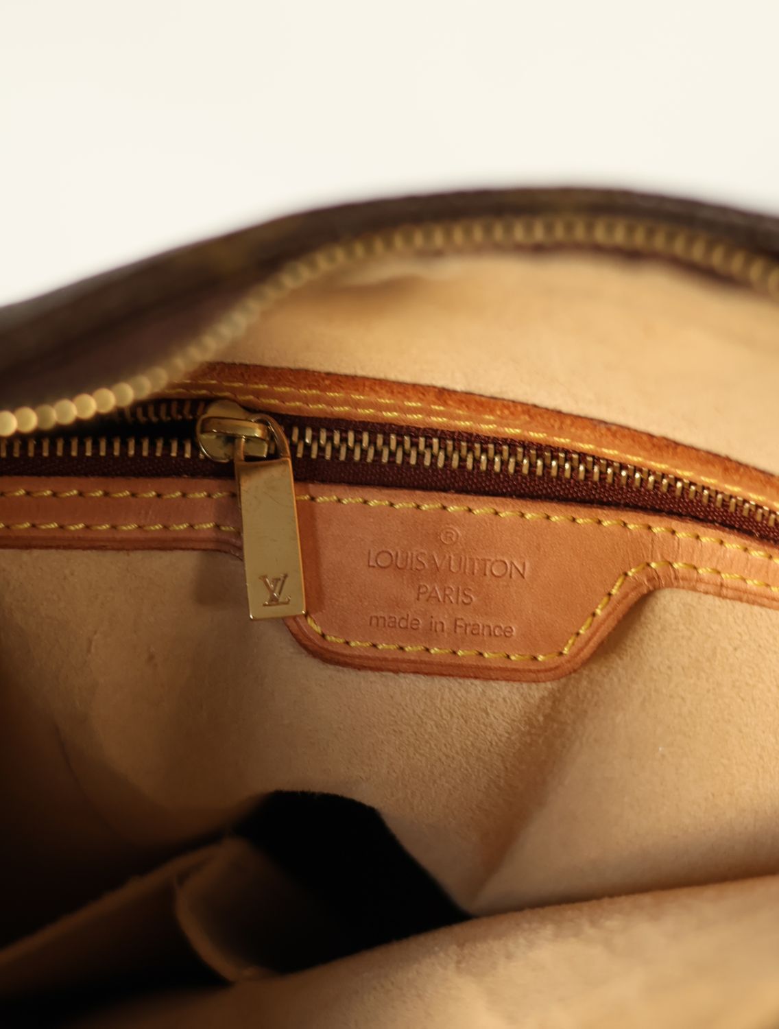 Louis Vuitton Looping GM Bag