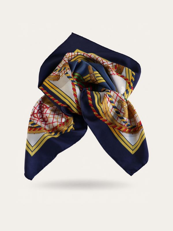Hermès Grande Tenue Silk Scarf
