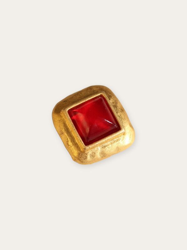 Lancôme Red Glass Brooch Pendant Lancôme Red Glass Brooch Pendant