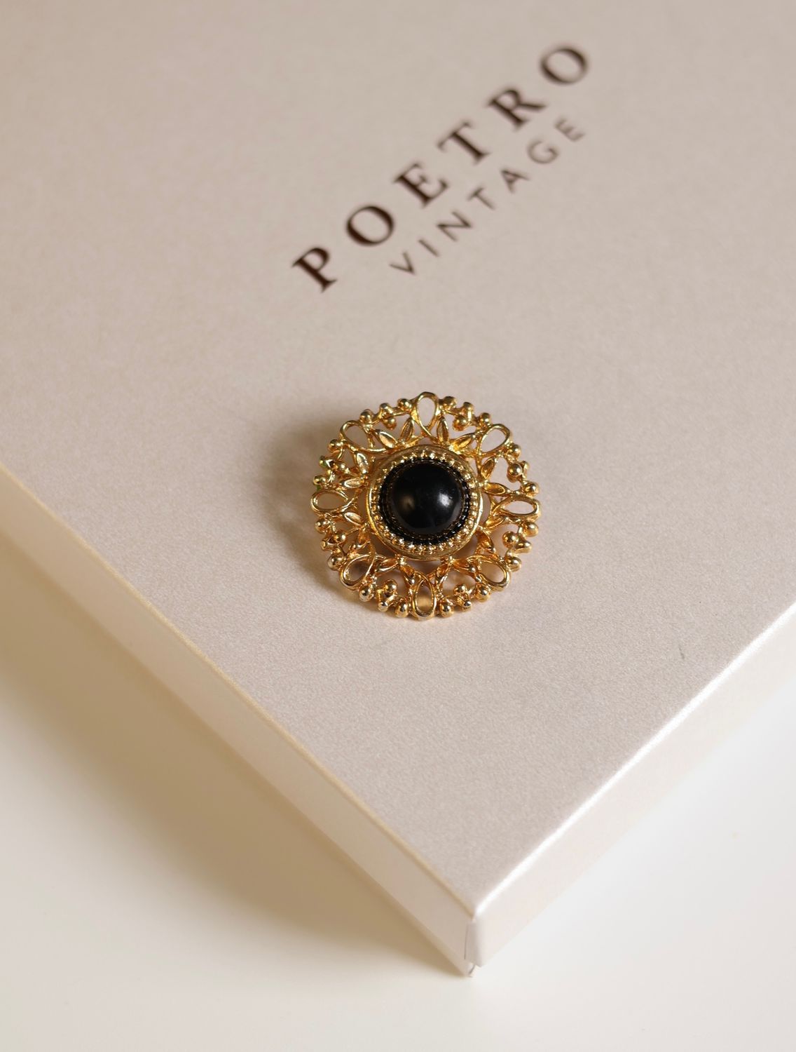 Vintage Cabochon Filigree Brooch