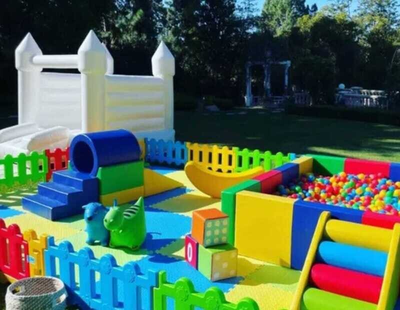 Color Full set 15x15ft