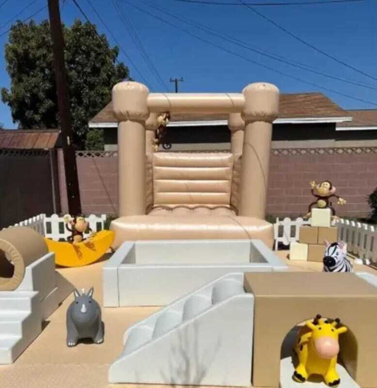 Neutral set 15x15ft