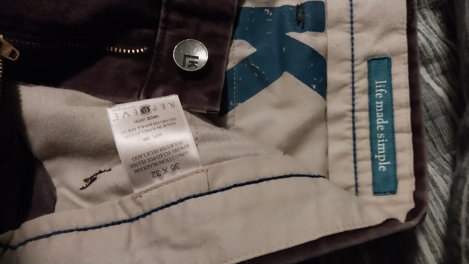 Flared chinos