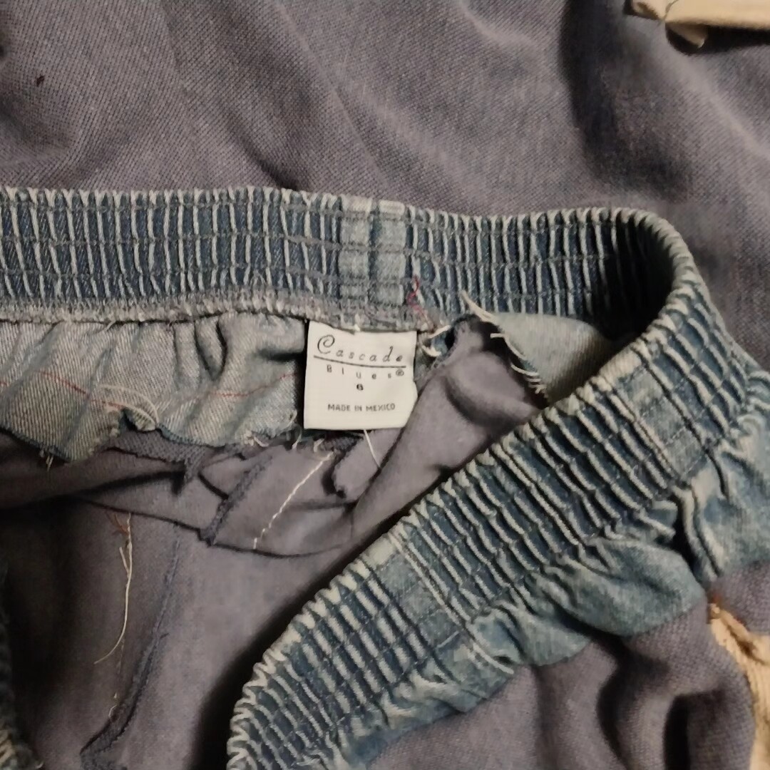 Baggy sweatpants 