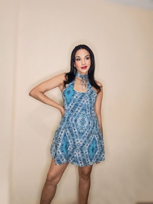 PRINTED CHOKER NECK KNIT MIDI DRESS