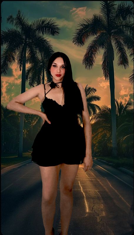 MIDNIGHT FLIRT ROMPER