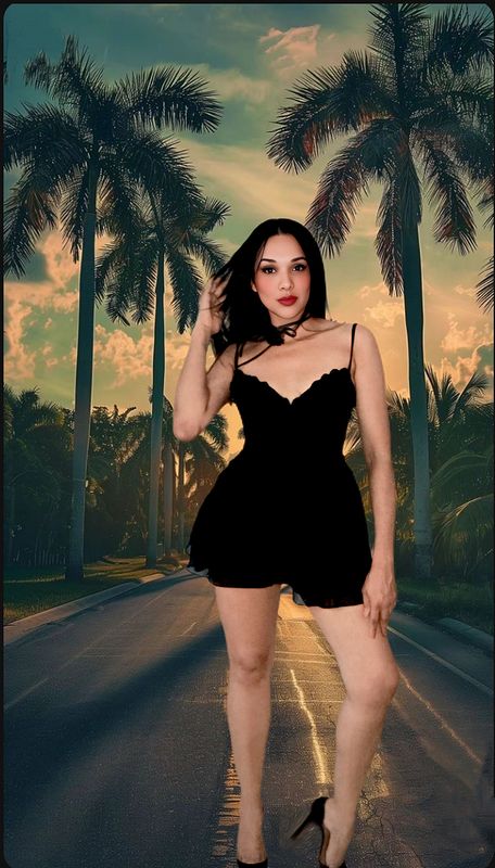 MIDNIGHT FLIRT ROMPER