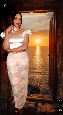 MOONLIT LACE MAXI SKIRT