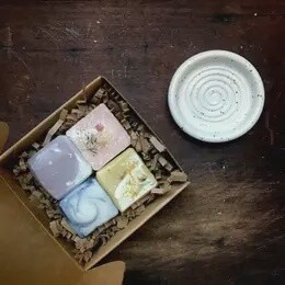 MINI MIXED SOAP BOX