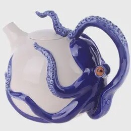 BLUE CIRCULAR OCTOPUS TEAPOT