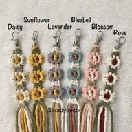 MINI FLOWER MACRAME KEYCHAIN