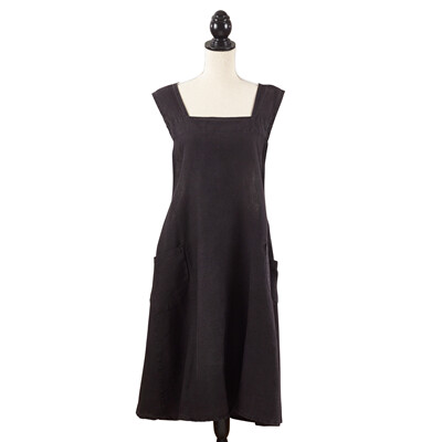criss cross linen apron