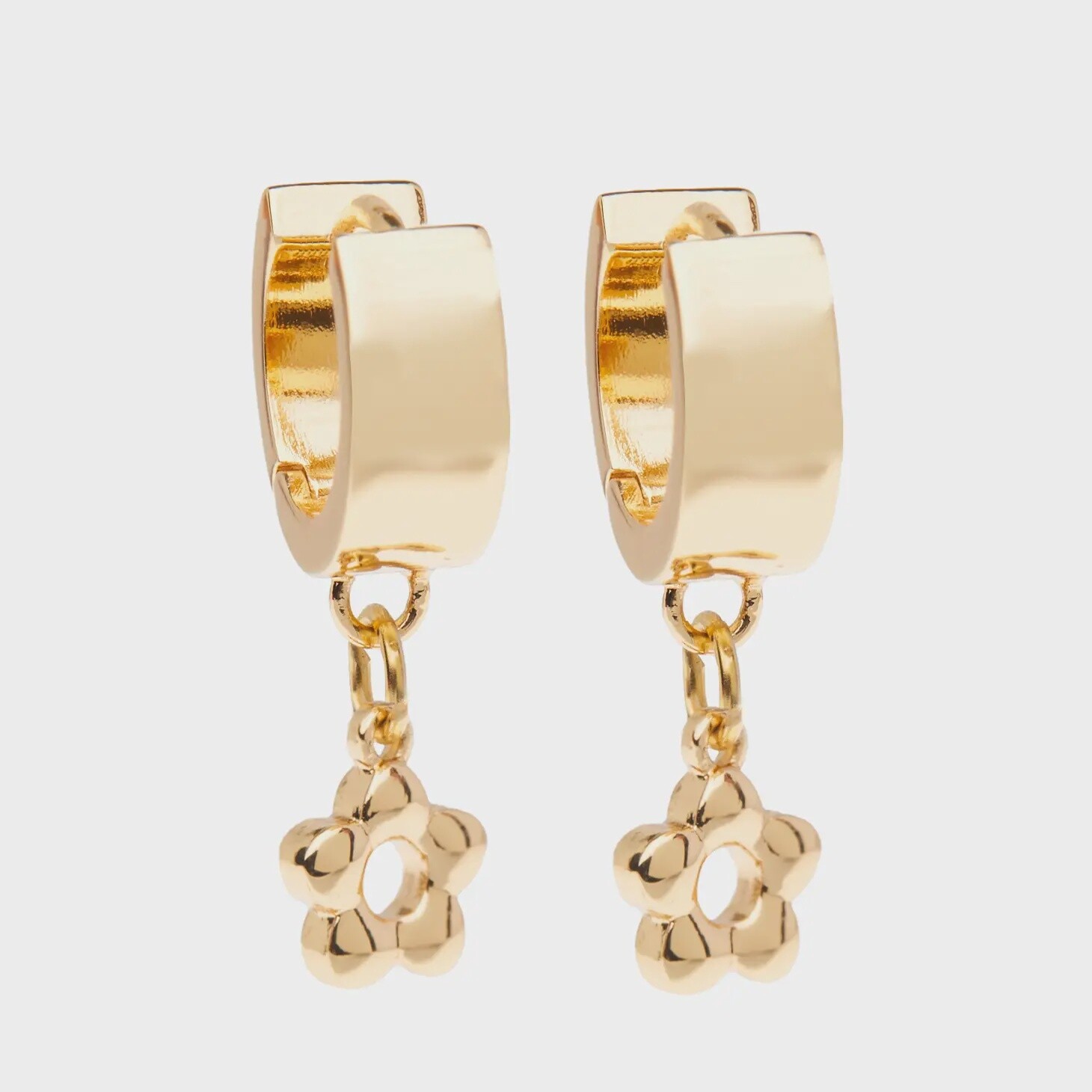 PUFFY FLOWER HUGGIE EARRINGS GOLD