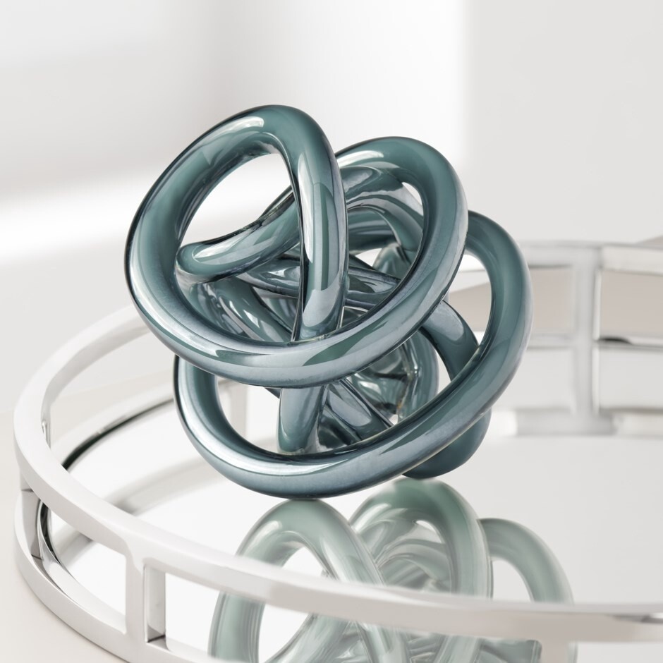 GREY GLASS KNOT 4.5"