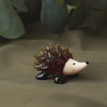 FOX AND FERN GLASS HEDGEHOG