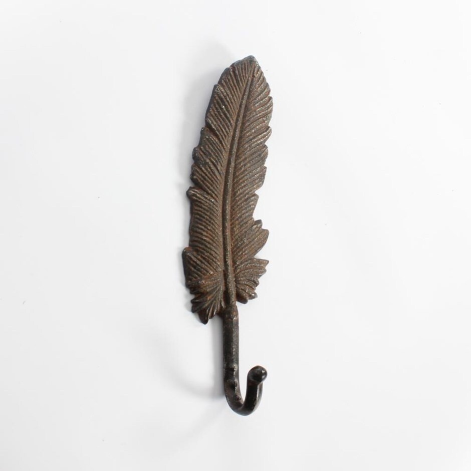 BLACK METAL FEATHER WALL HOOK