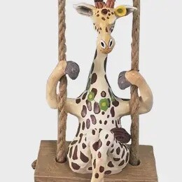 GIRAFFE GARDEN SWING