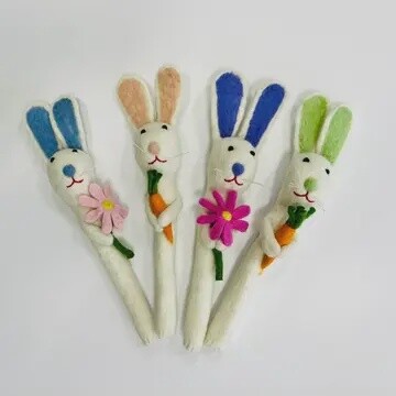 FELTED PENCIL TOPPER