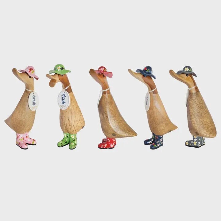 FLORAL HAT AND BOOTS DUCK