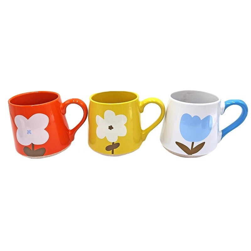 BRIGHT FLORAL MUGS
