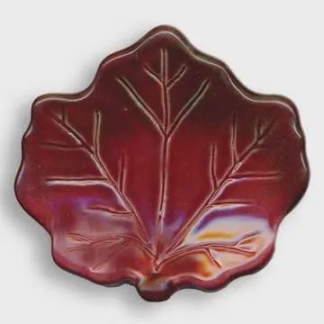 CERAMIC MAPLE LEAF DISH