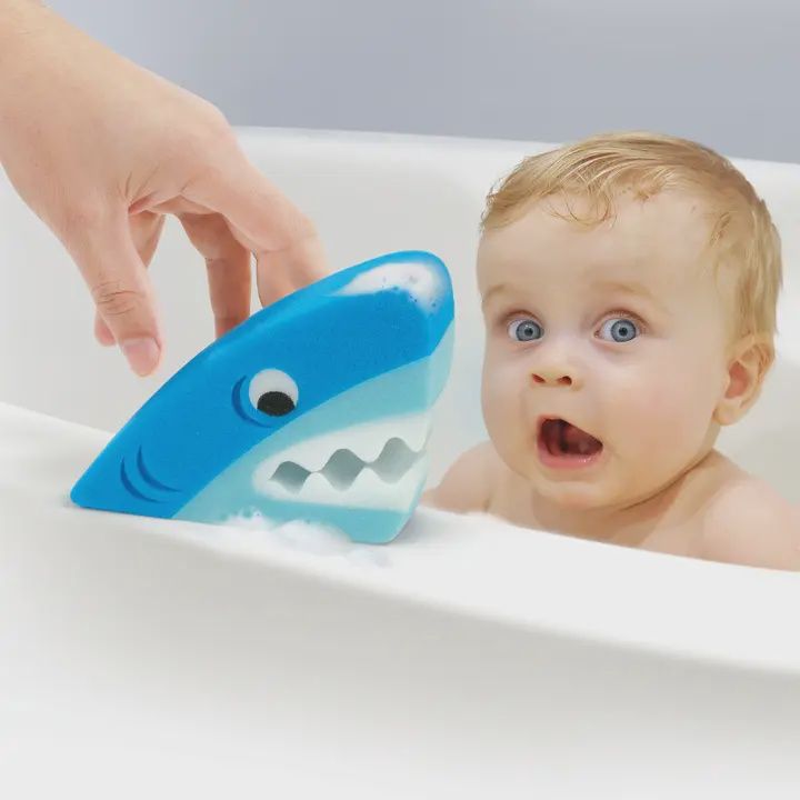 Bath Biters Shark sponge
