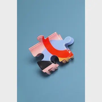 ABSTRACT PUZZLE PIECE CLAW CLIP ASST.