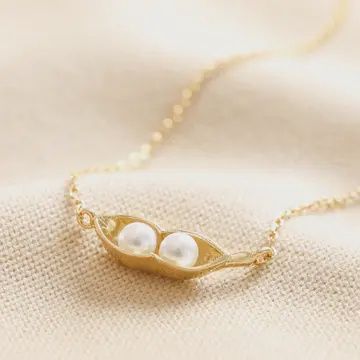 PEAS IN A POD NECKLACE