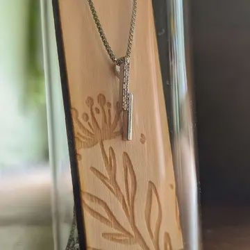 CUBIC ZIRCONIA STERLING SILVER BAR NECKLACE