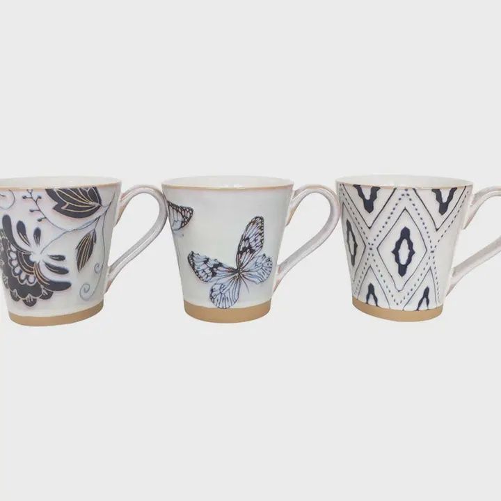 BLUE MUG