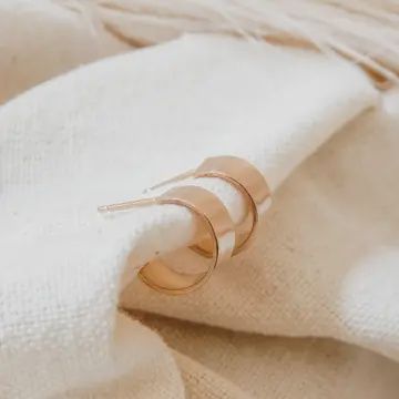 thick huggie earring