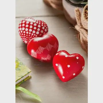 RED SOAPSTONE HEART
