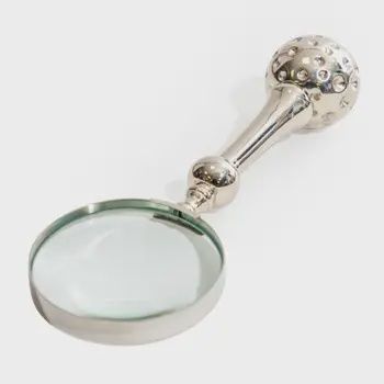 GOLF BALL + TEE MAGNIFYING GLASS