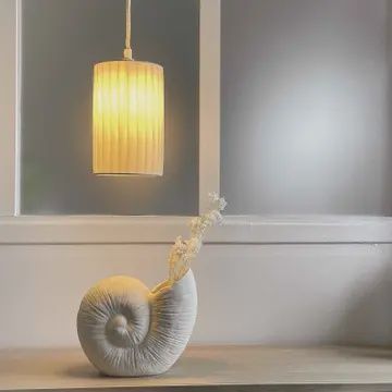 SNAIL SHELL CERAMIC VASE