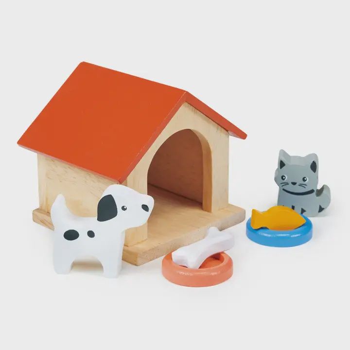 WOOD PET HOUSE