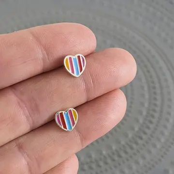 RAINBOW HEART STUDS