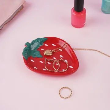 STRAWBERRY TRINKET DISH IN GIFT BOX