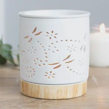 dragonfly wax or essential oil melt