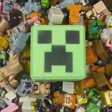 MINECRAFT CREEPER BATHBOMB W/ TOY